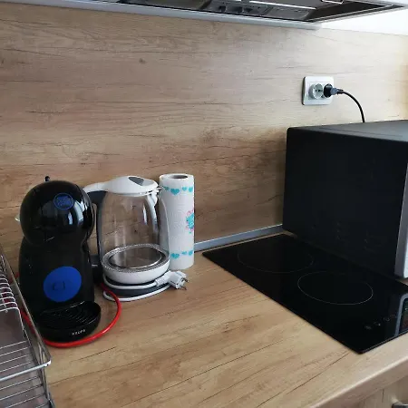 4 Seasons Apartments, A2 Apartament