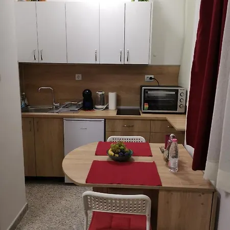 4 Seasons Apartments, A2 Apartment *